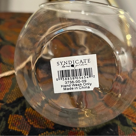 Hanging Glass Terrarium - Picture 5 of 7